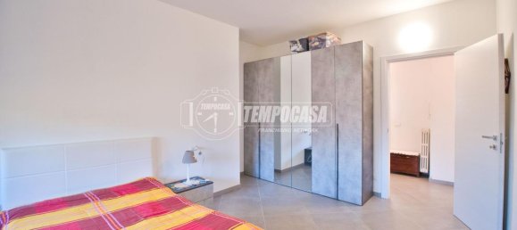 3 rooms Apartment in Novara, Italy No. 38912 15