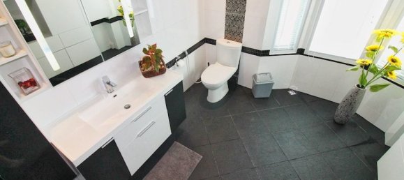6 bedrooms House for sale in Pattaya, Chonburi, Eastern Thailand, Thailand № 141926 14