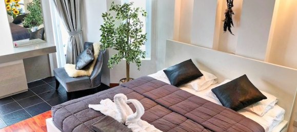 6 bedrooms House for sale in Pattaya, Chonburi, Eastern Thailand, Thailand № 141926 12