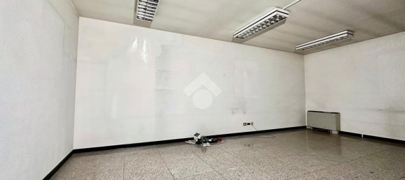 Oficina en Udine, Italy 475 m² No. 347443 21