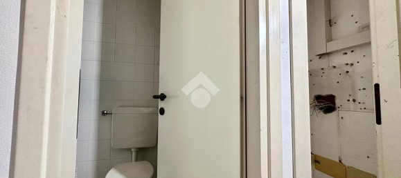 Oficina en Udine, Italy 475 m² No. 347443 15