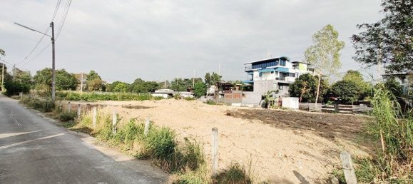 1600m² terrain à louer à Pattaya, Chonburi, Eastern Thailand, Thailand № 9325 7