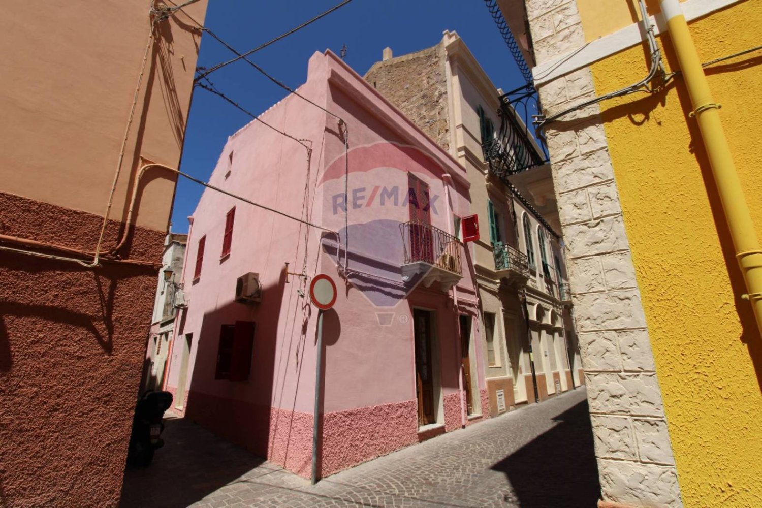 3 bedrooms House in Sardinia, Italy No. 306566