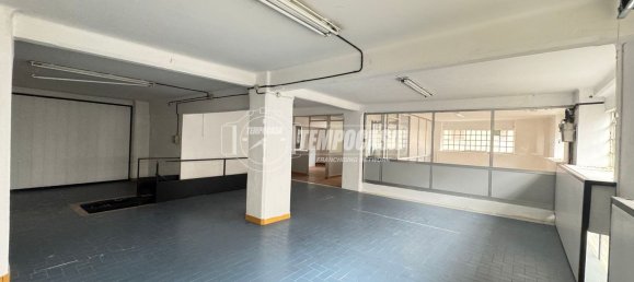 Entrepôt à Genoa, Italy 335m² No. 342959 5