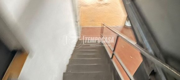 Entrepôt à Genoa, Italy 335m² No. 342959 10