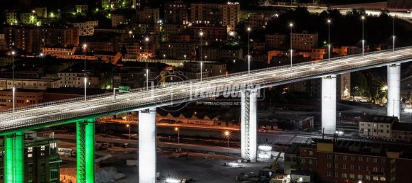 Entrepôt à Genoa, Italy 335m² No. 342959 17