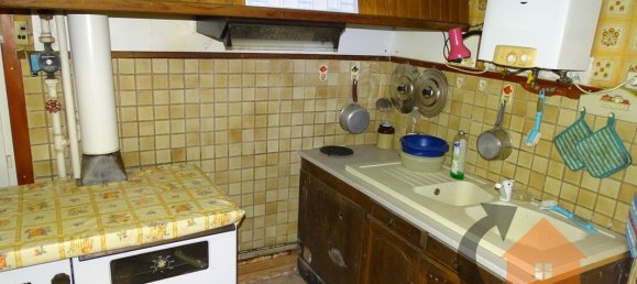 2 bedrooms House in Friaize, France No. 93512 4