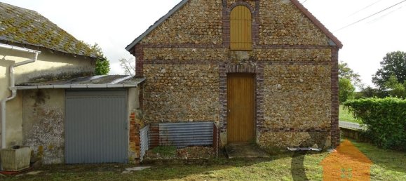 2 bedrooms House in Friaize, France No. 93512 2