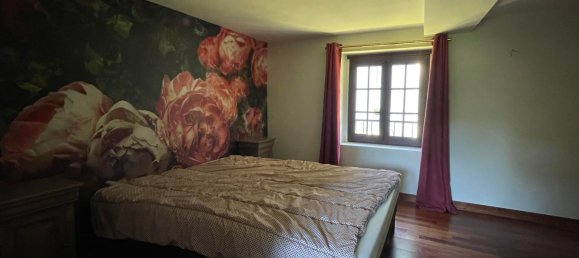 3 bedrooms House in Foulangues, France No. 76114 8