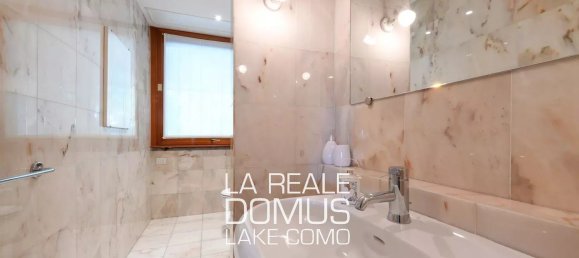 22 rooms Villa in San Fermo della Battaglia, Italy No. 56617 32