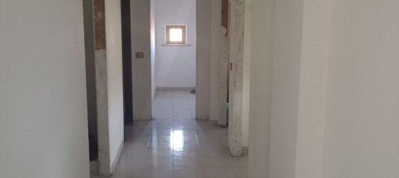 Apartamento T5 em Spoltore, Italy N.º 313248 31