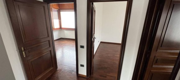 10-salle Appartement à Ancona, Italy No. 34195 9