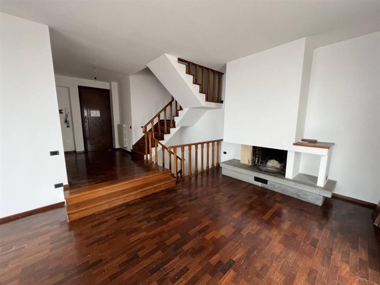 10-salle Appartement à Ancona, Italy No. 34195