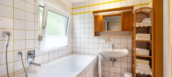 3 chambres Maison de ville à Bielefeld, Germany No. 34585 11