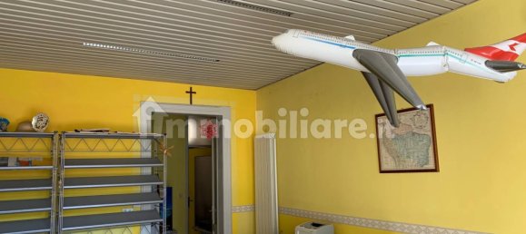 2-Zimmer Gewerbliche Immobilie in Villadossola, Italy, Nr. 91973 8
