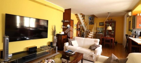 3 غرف نوم بانتهاوس في Terni, Italy رقم 310489 2