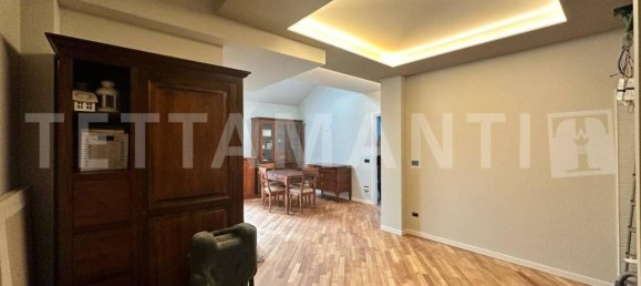 2-salle Appartement à Como, Italy No. 175037 11