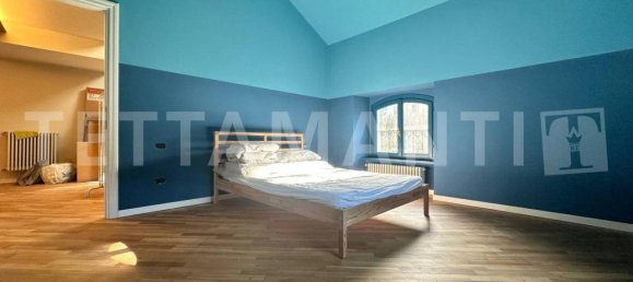 2-salle Appartement à Como, Italy No. 175037 10