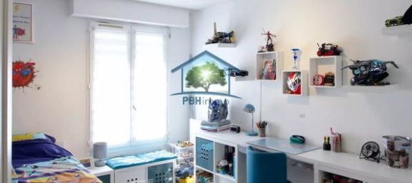 3 rooms Apartment in Noisy-le-Grand, France No. 354680 16