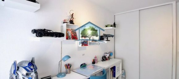 3 rooms Apartment in Noisy-le-Grand, France No. 354680 14