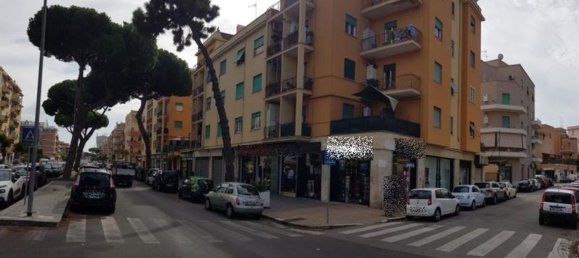 4 bedrooms Apartment in Rome, Italy No. 339445 5