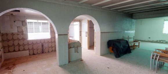 Villa de 5 dormitorios en Albatera, Spain No. 185136 10