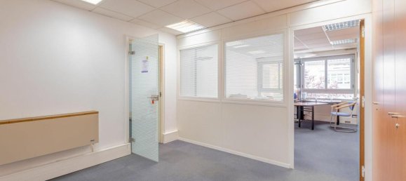 Oficina en Paris, France 1400 m² No. 166385 3