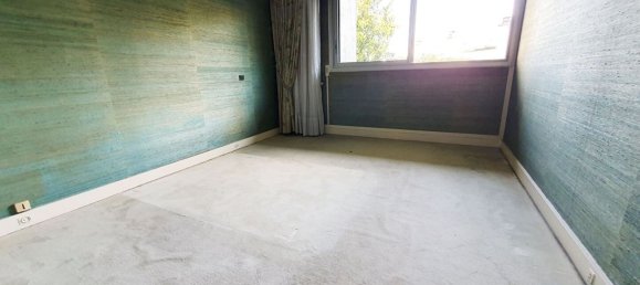 2 bedrooms Apartment in L'Hay-les-Roses, France No. 186637 9