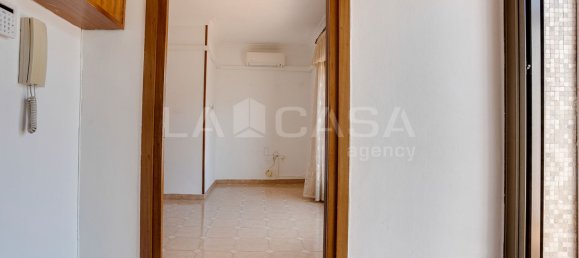 Ático de 2 dormitorios en Sants-Montjuïc, Spain No. 191199 37