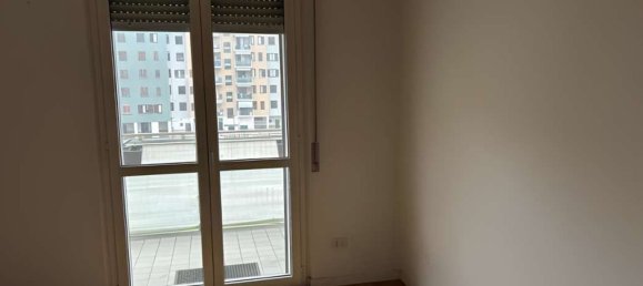 Apartamento de 2 habitaciónes en Garbagnate Milanese, Italy No. 6874 17
