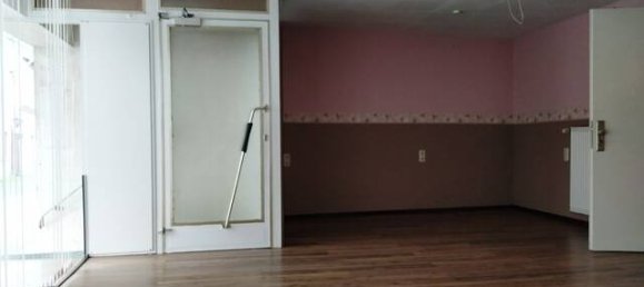 Edificio de 12 habitaciónes en Tauberbischofsheim, Germany No. 10528 7