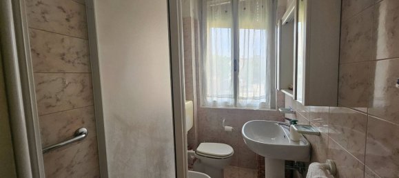 4 rooms Apartment in Vicenza, Italy No. 293034 11