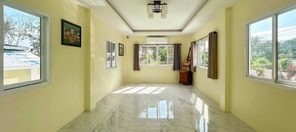 3 غرف نوم مقهى / مطعم في Hua Hin, Thailand رقم 10932 7