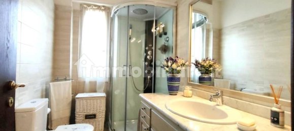 3 Schlafzimmer Penthouse in Massa, Italy, Nr. 189015 13