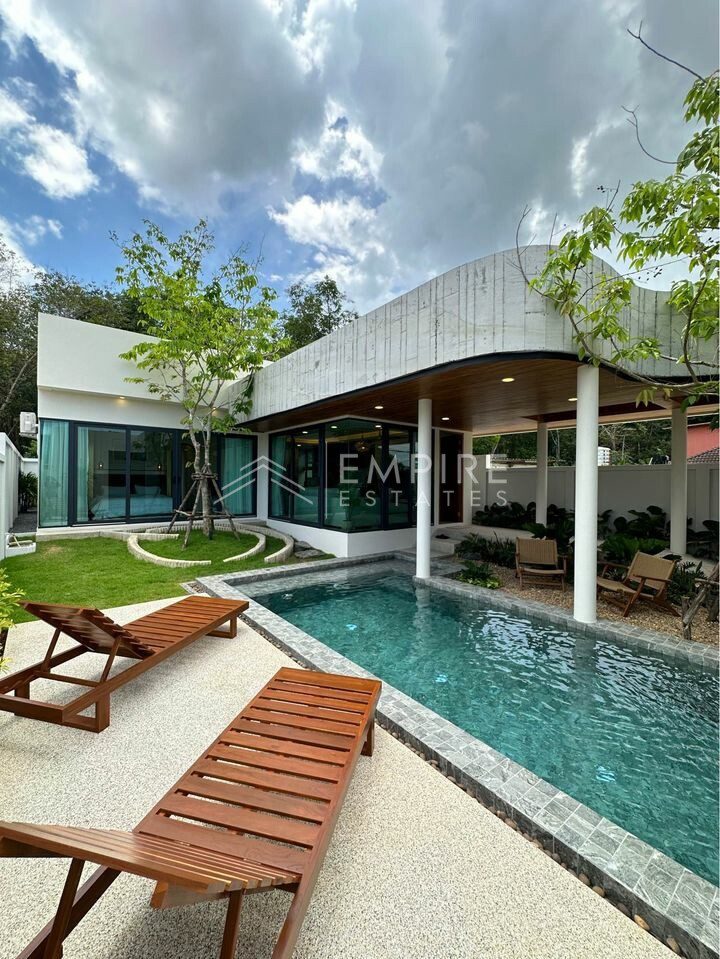 2 bedrooms Villa in Bang Tao, Thailand No. 11553