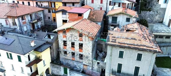 4 bedrooms Apartment in Laglio, Italy No. 72803 12