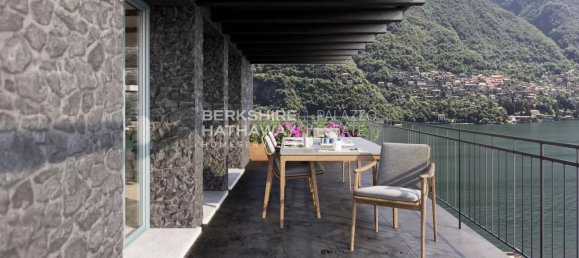 4 bedrooms Apartment in Laglio, Italy No. 72803 10