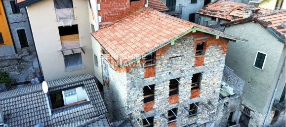 4 bedrooms Apartment in Laglio, Italy No. 72803 13