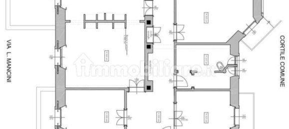 4 Schlafzimmer Wohnung in Milan, Italy, Nr. 316948 5