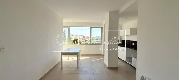 Квартира с 1 спальней в Марсель, Франция № 343320 4