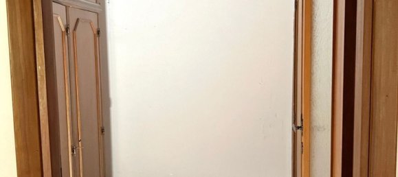 4-Zimmer Wohnung in Rome, Italy, Nr. 209843 4