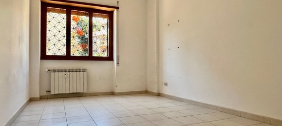 4-Zimmer Wohnung in Rome, Italy, Nr. 209843 10