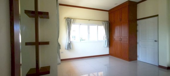 5 bedrooms Cafe / restaurant in Bang Lamung, Thailand No. 327 21