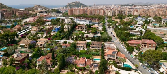 Дом с 6 спальнями в Аликанте, Испания № 284302 2