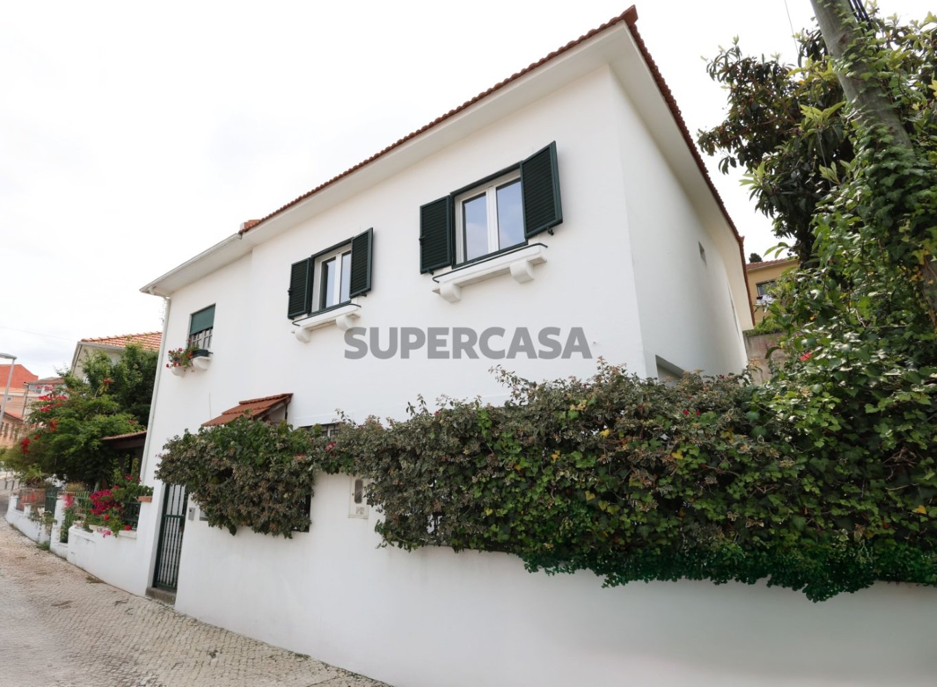 Дом с 3 спальнями в Лиссабон, Португалия № 210460