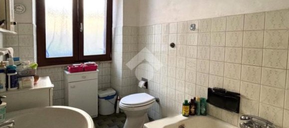 2 bedrooms House in Cisterna di Latina, Italy No. 31310 5