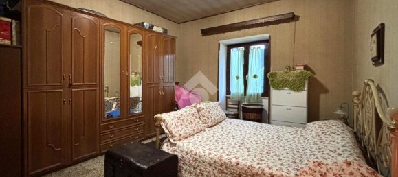 2 bedrooms House in Cisterna di Latina, Italy No. 31310 6