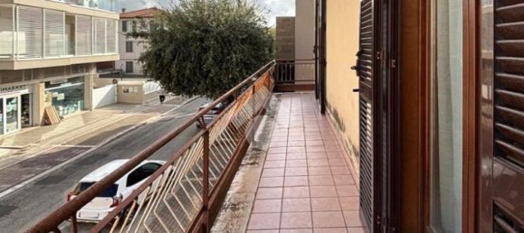 2 bedrooms House in Cisterna di Latina, Italy No. 31310 13