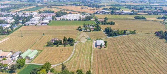 6698m² Land in Reggio Emilia, Italy No. 7439 3
