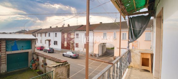 Casa de 3 habitaciónes en Caresana, Italy No. 150091 17